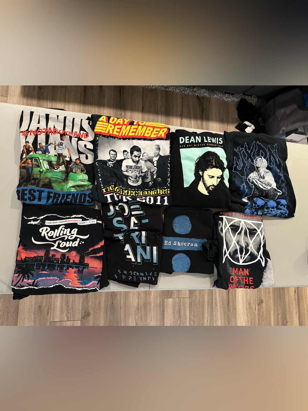 7 concert tour shirts & 1 dean lewis hoodie Sheeran Satriani day to remember etc